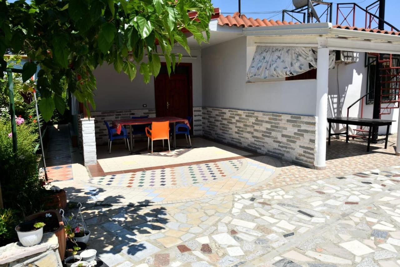 Villas Apartments Shahaj Vlorë Exterior foto