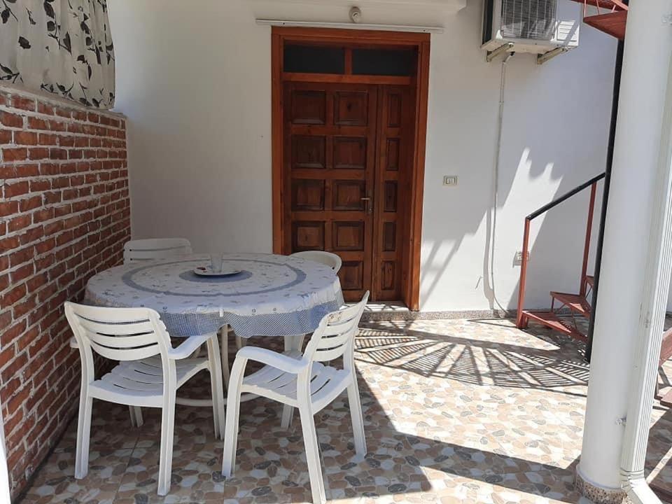 Villas Apartments Shahaj Vlorë Exterior foto