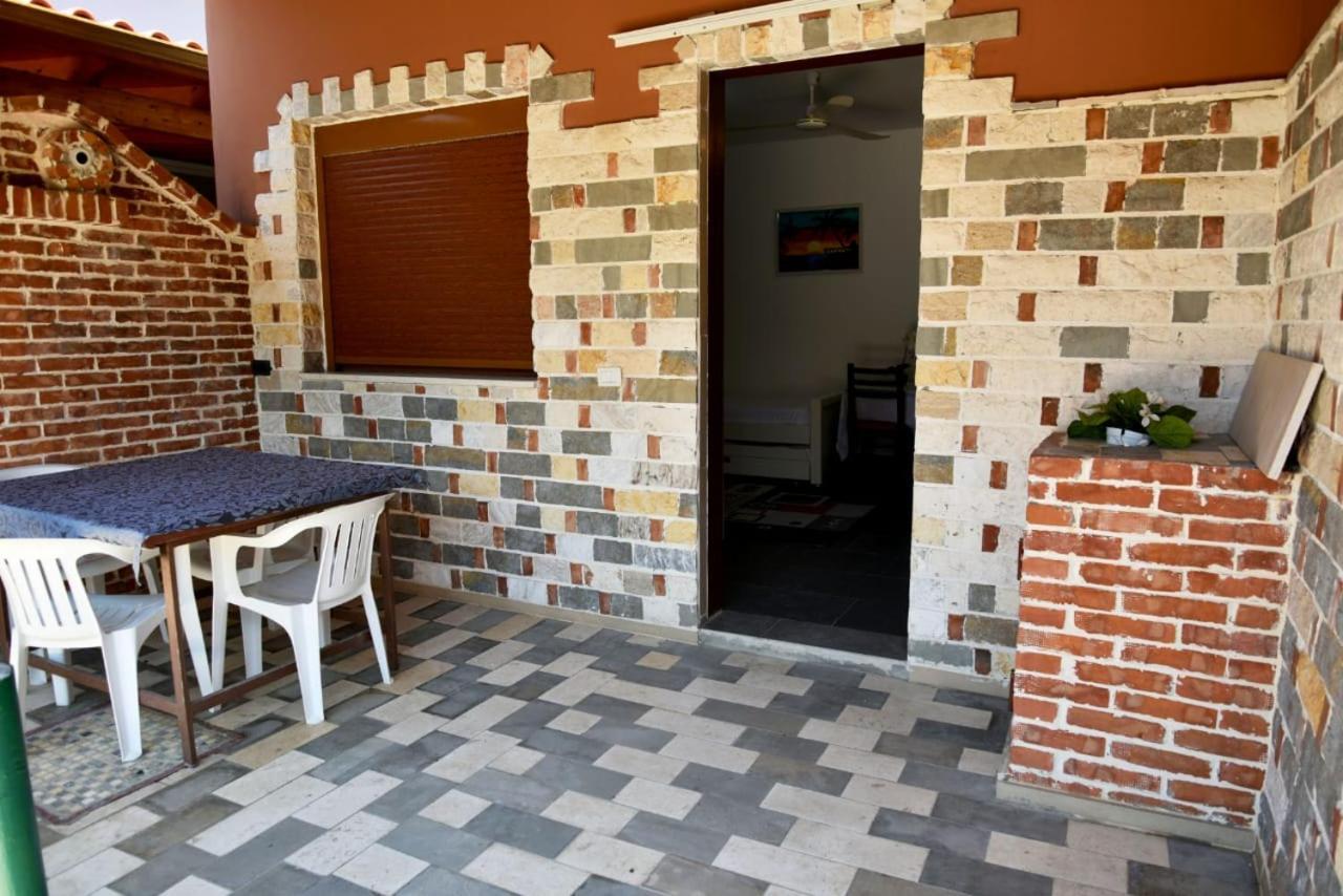 Villas Apartments Shahaj Vlorë Exterior foto