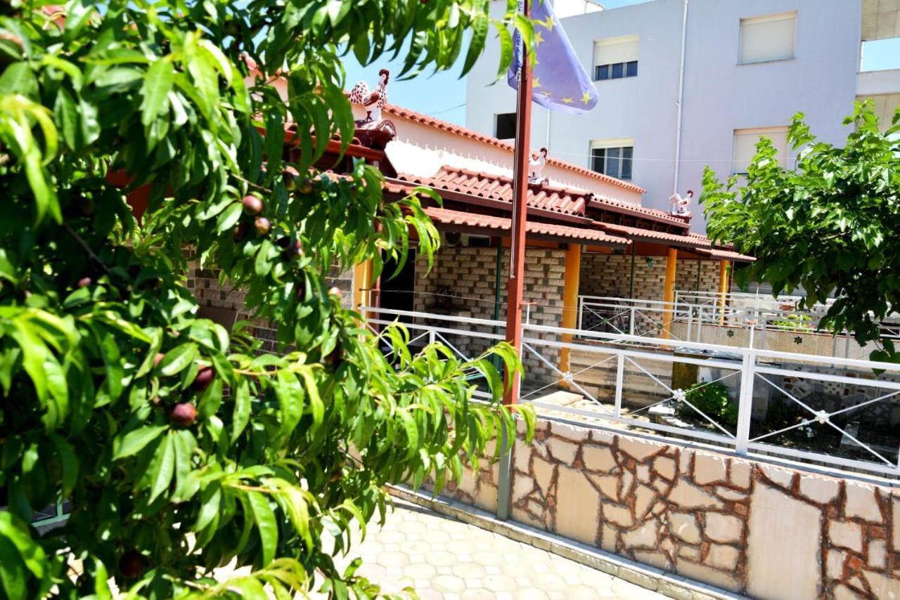 Villas Apartments Shahaj Vlorë Exterior foto