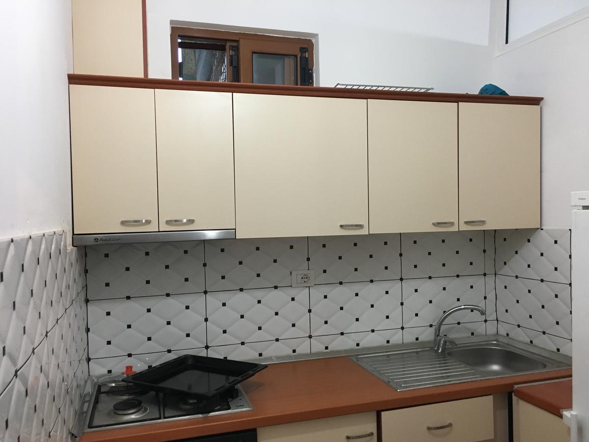 Villas Apartments Shahaj Vlorë Exterior foto