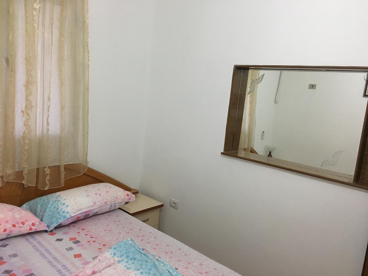 Villas Apartments Shahaj Vlorë Exterior foto