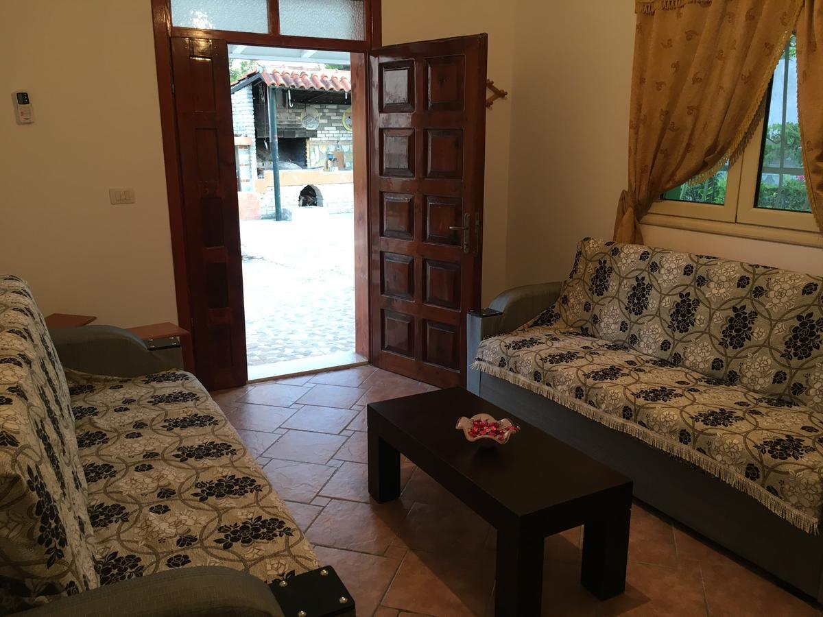 Villas Apartments Shahaj Vlorë Exterior foto